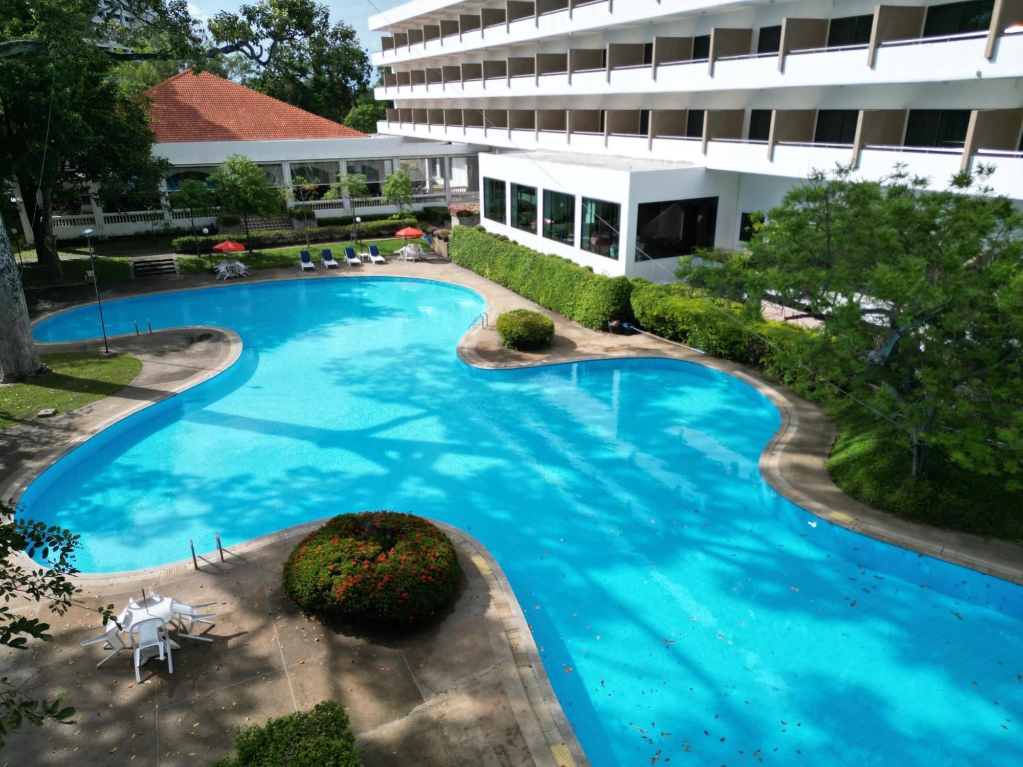 Purimas Beach Hotel & Spa Ban Chang  Extérieur photo