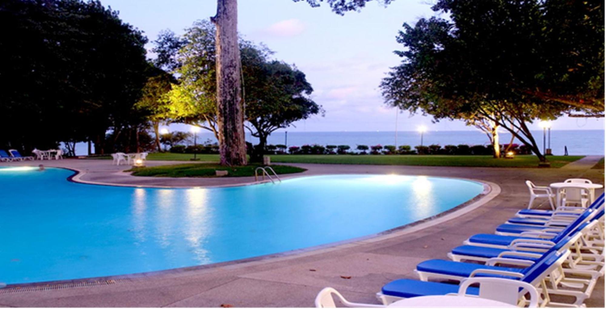 Purimas Beach Hotel & Spa Ban Chang  Extérieur photo