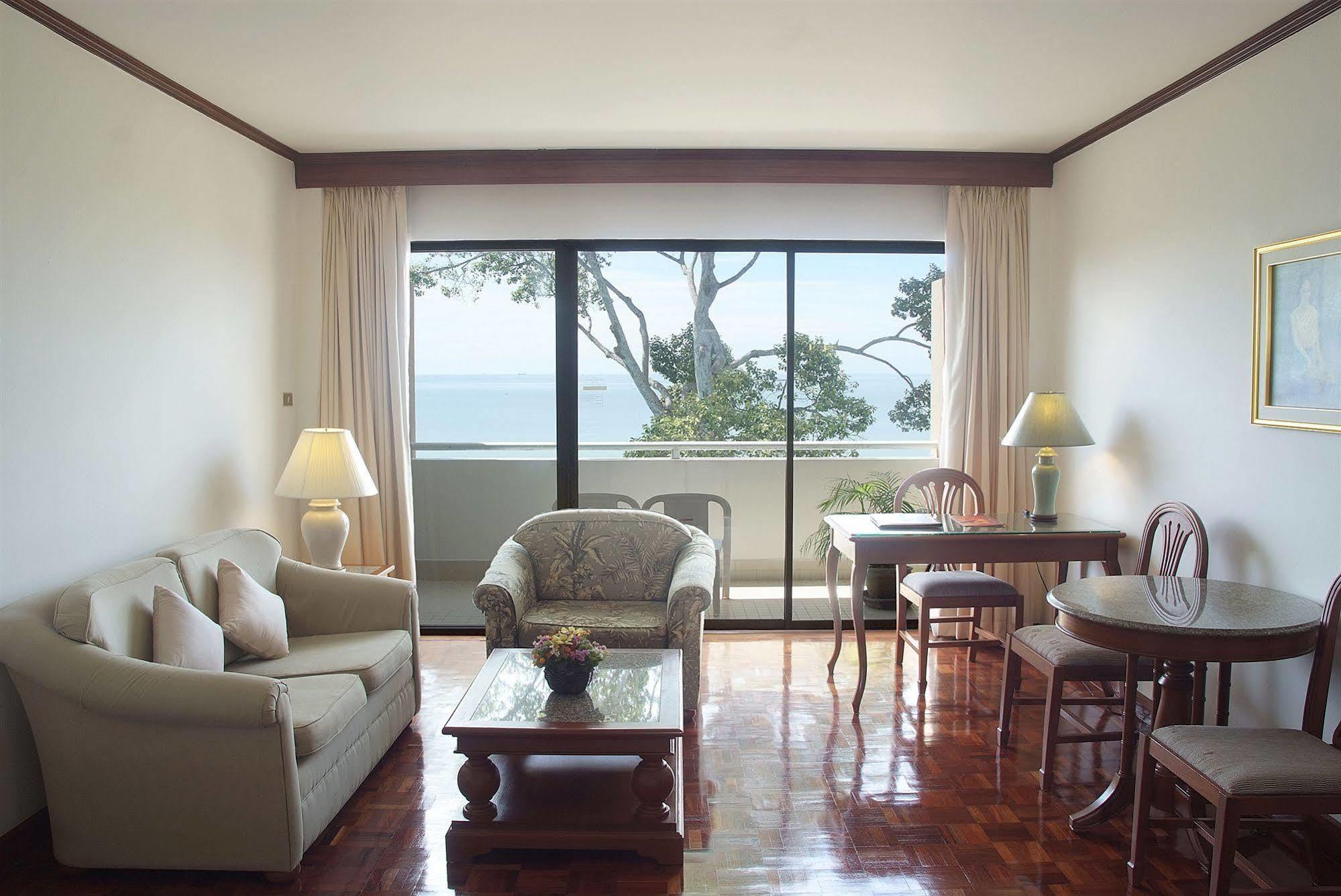 Purimas Beach Hotel & Spa Ban Chang  Extérieur photo