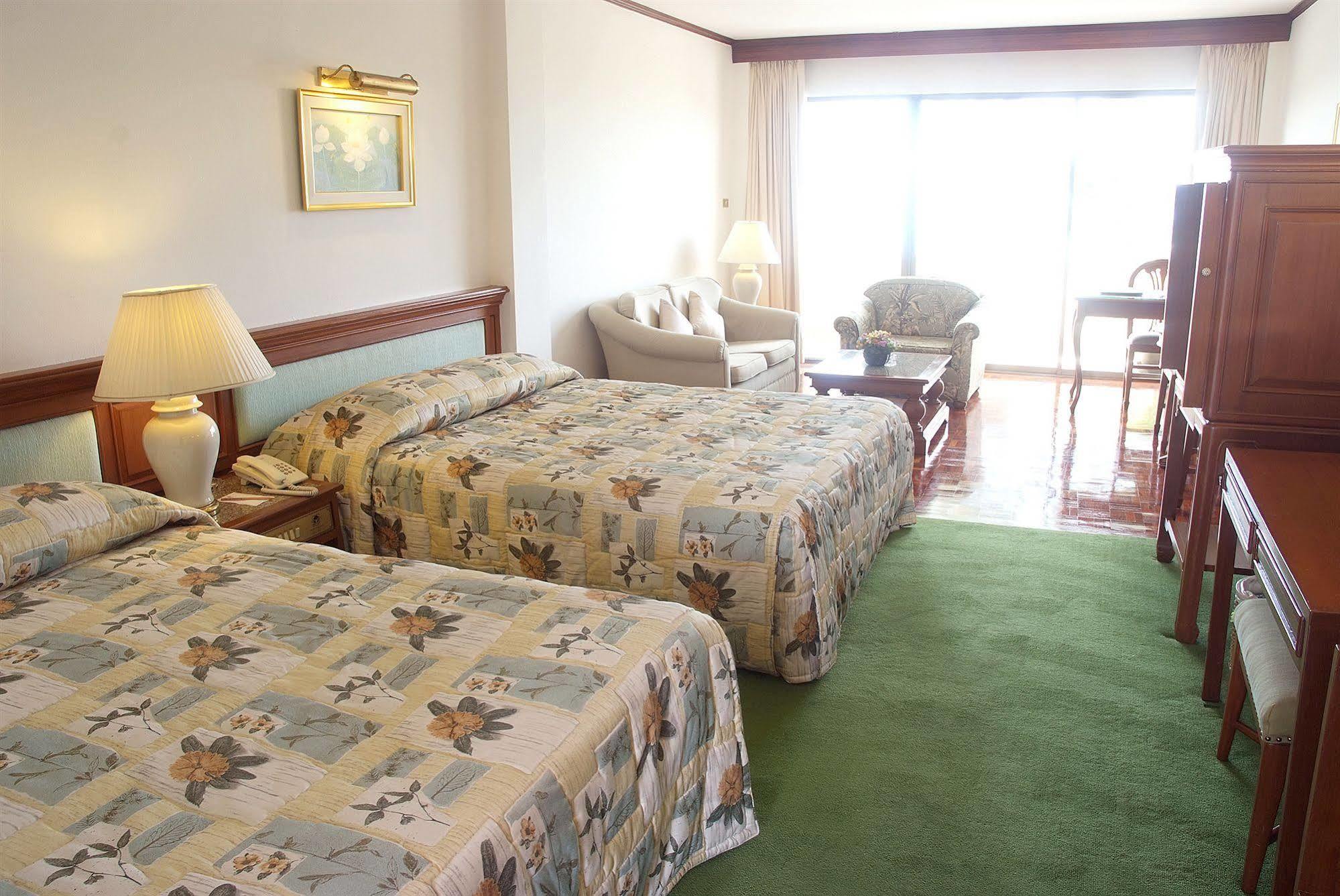 Purimas Beach Hotel & Spa Ban Chang  Extérieur photo