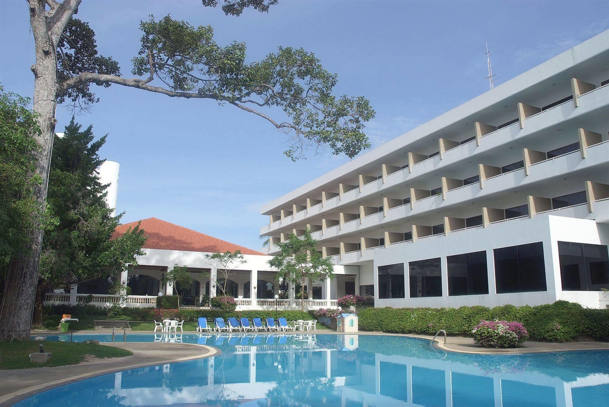 Purimas Beach Hotel & Spa Ban Chang  Extérieur photo